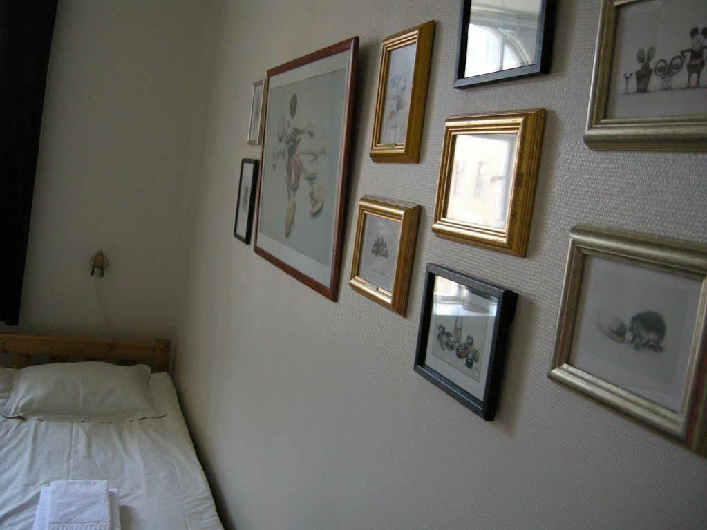 Jaernvaegshotellet Gävle Extérieur photo